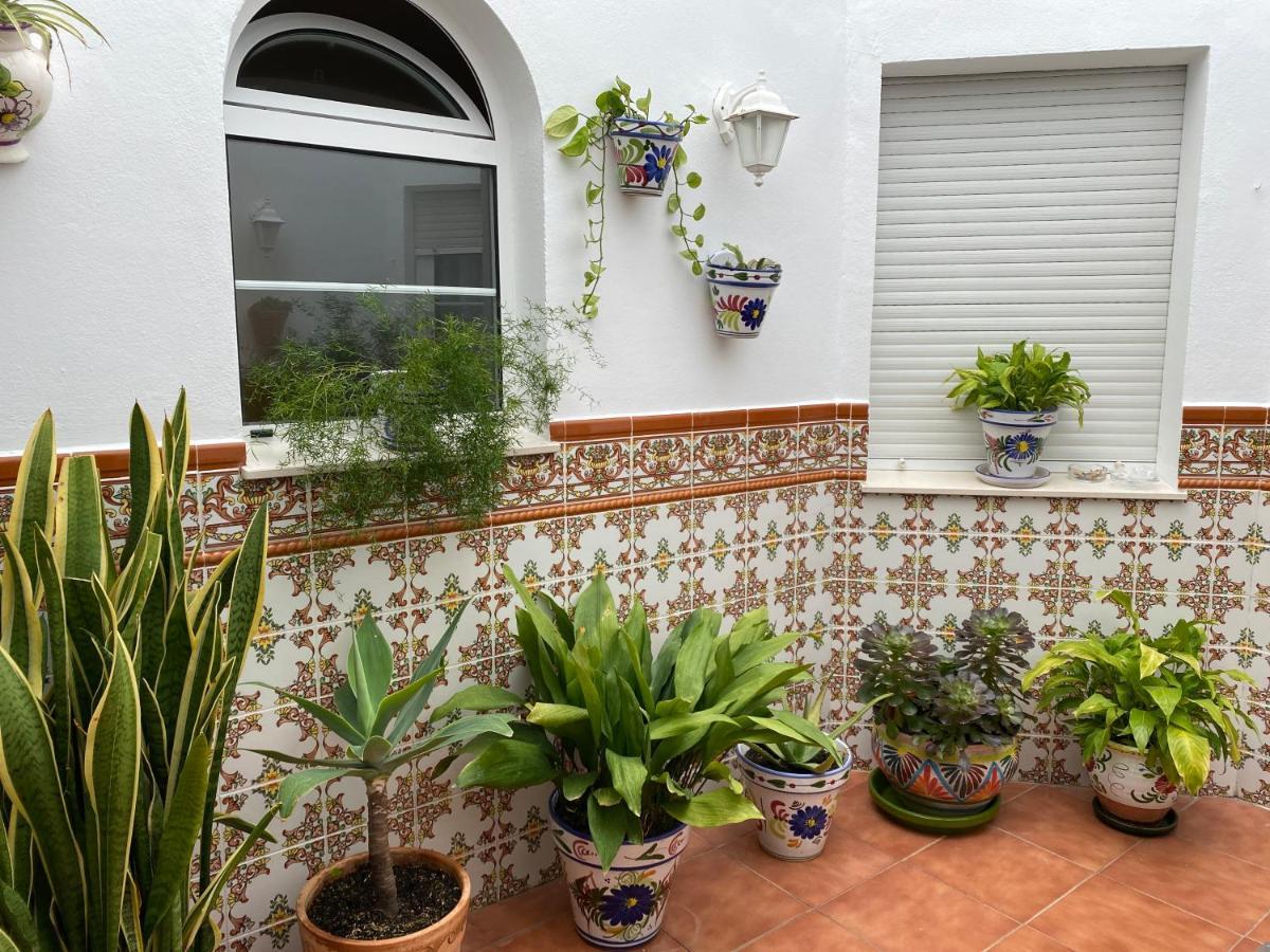 Hostal Andalucia Nerja Exteriör bild
