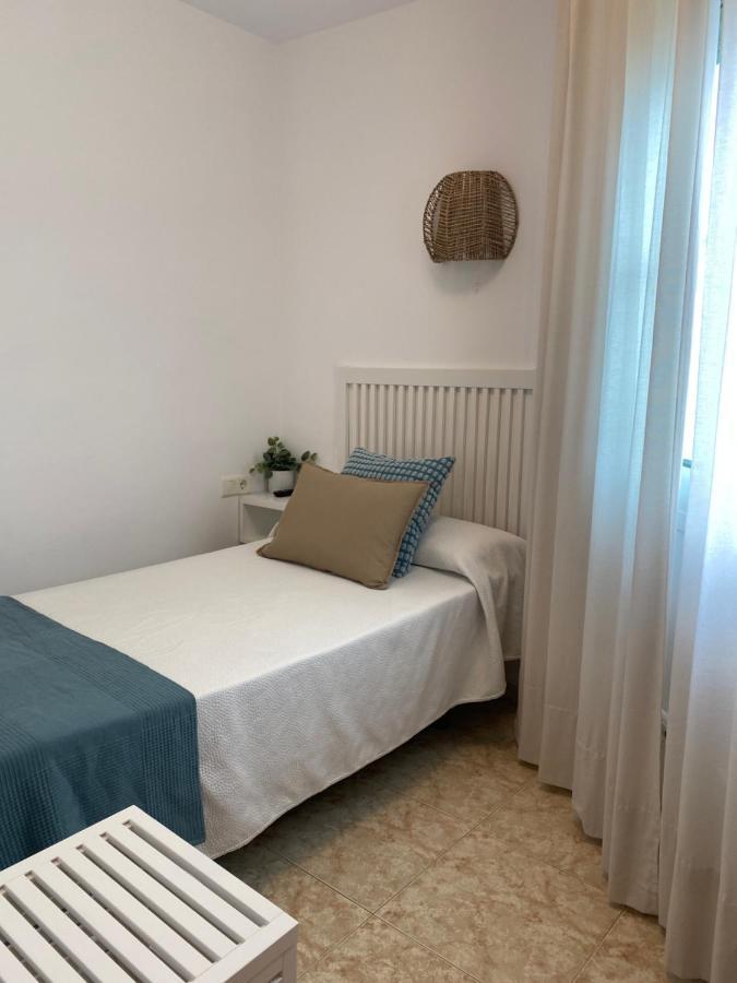 Hostal Andalucia Nerja Exteriör bild