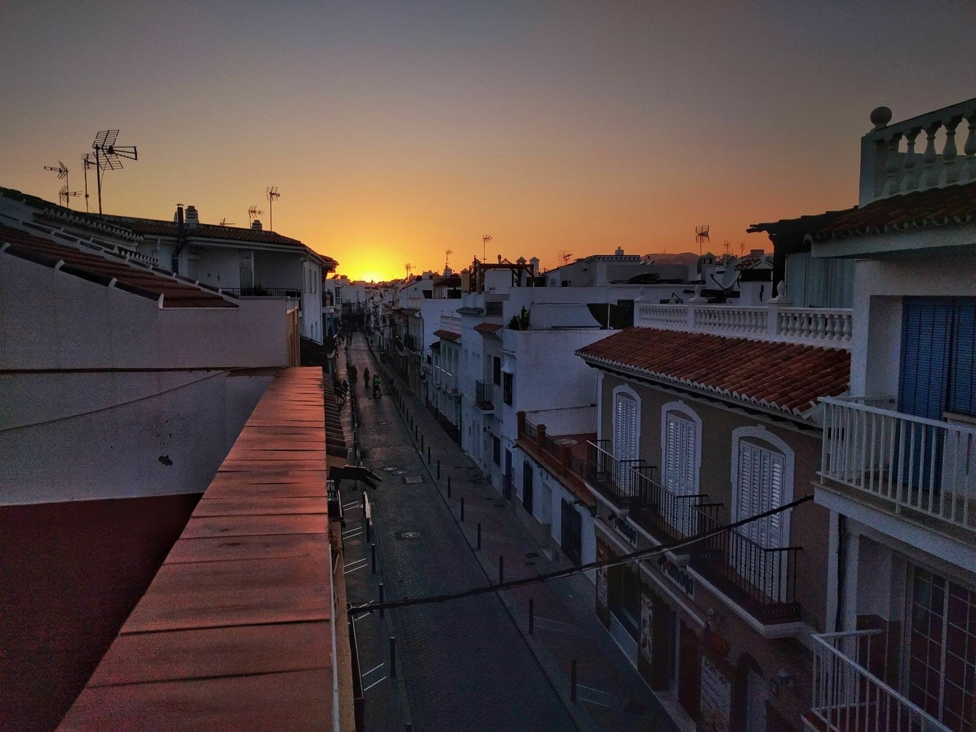Hostal Andalucia Nerja Exteriör bild